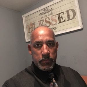 Meet your Posher, Raymond